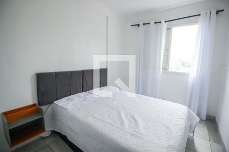 Quarto 1 de apartamento para alugar com 3 quartos, 80m² em Jardim Ampliacao, São Paulo