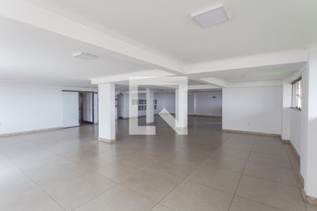 Apartamento à venda com 155m², 4 quartos e 3 vagas Apartamento à venda com 155m², 4 quartos e 3 vagasÁrea comumm