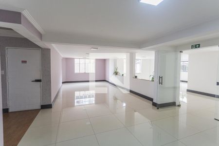 Apartamento à venda com 155m², 4 quartos e 3 vagas Apartamento à venda com 155m², 4 quartos e 3 vagasHall de Entrada