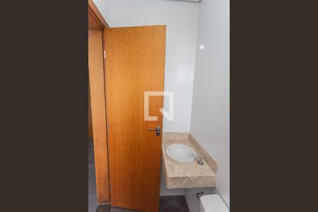 Apartamento à venda com 155m², 4 quartos e 3 vagas Apartamento à venda com 155m², 4 quartos e 3 vagasBanheiro de Serviço