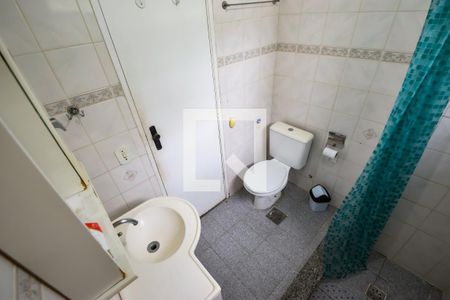Apartamento para alugar com 50m², 2 quartos e 1 vaga Apartamento para alugar com 50m², 2 quartos e 1 vagaBanheiro