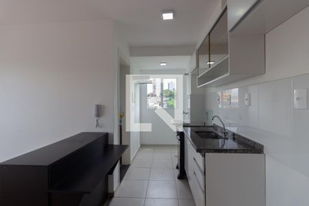 Cozinha e Área de Serviço de apartamento para alugar com 2 quartos, 38m² em Itaquera, São Paulo