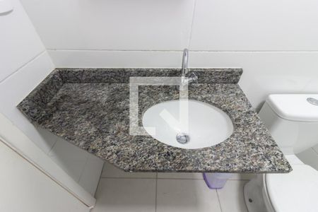 Apartamento para alugar com 38m², 2 quartos e sem vagaBanheiro