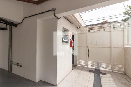 Apartamento para alugar com 38m², 2 quartos e sem vagaFachada e portaria