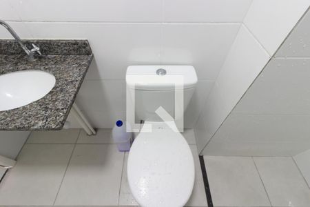 Apartamento para alugar com 38m², 2 quartos e sem vagaBanheiro