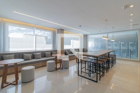 Apartamento à venda com 27m², 1 quarto e sem vaga Apartamento à venda com 27m², 1 quarto e sem vagaÁrea comum - Salão de festas
