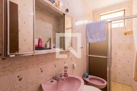 Casa à venda com 122m², 4 quartos e 3 vagasBanheiro 2