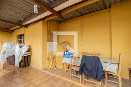 Casa à venda com 122m², 4 quartos e 3 vagasÁrea Externa