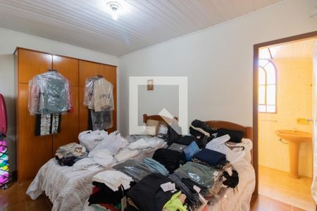 Casa à venda com 122m², 4 quartos e 3 vagasSuíte 3