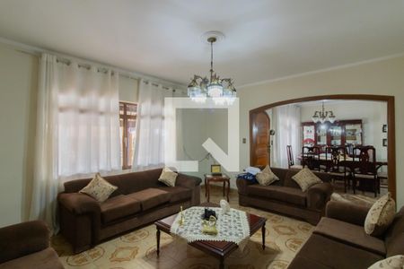 Casa à venda com 122m², 4 quartos e 3 vagasSala