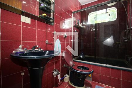 Casa à venda com 600m², 5 quartos e 20 vagasBanheiro 3