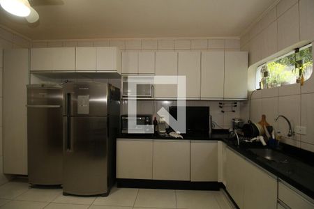 Casa à venda com 600m², 5 quartos e 20 vagasCozinha