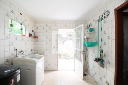 Casa à venda com 600m², 5 quartos e 20 vagasÁrea de Serviço