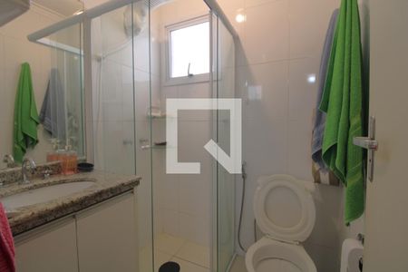 Casa à venda com 71m², 3 quartos e 2 vagasBanheiro da suíte