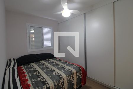 Casa à venda com 71m², 3 quartos e 2 vagasSuíte