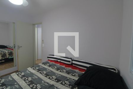 Casa à venda com 71m², 3 quartos e 2 vagasSuíte