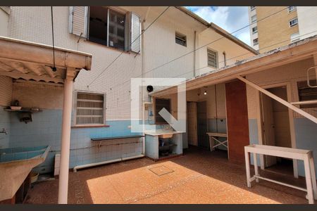 Casa à venda com 150m², 3 quartos e 2 vagasArea de serviço