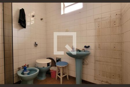 Casa à venda com 150m², 3 quartos e 2 vagasBanheiro