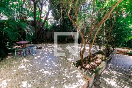 Casa à venda com 266m², 3 quartos e 2 vagasQuintal