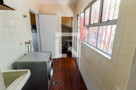 Casa à venda com 266m², 3 quartos e 2 vagasÁrea de Serviço