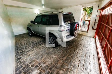 Casa à venda com 266m², 3 quartos e 2 vagasGaragem