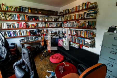 Casa à venda com 266m², 3 quartos e 2 vagasQuarto 2