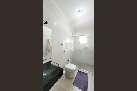 Casa à venda com 250m², 3 quartos e 4 vagasBanheiro