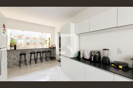 Casa à venda com 250m², 3 quartos e 4 vagasCozinha