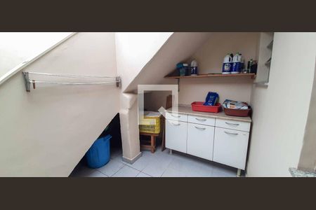 Casa à venda com 102m², 2 quartos e 1 vaga Casa à venda com 102m², 2 quartos e 1 vagaQuintalQuintal