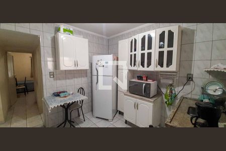 Casa à venda com 102m², 2 quartos e 1 vaga Casa à venda com 102m², 2 quartos e 1 vagaCozinha