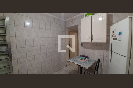 Casa à venda com 102m², 2 quartos e 1 vaga Casa à venda com 102m², 2 quartos e 1 vagaCozinha