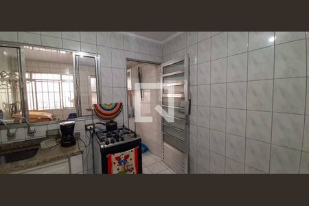 Casa à venda com 102m², 2 quartos e 1 vaga Casa à venda com 102m², 2 quartos e 1 vagaCozinha