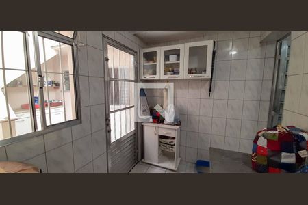 Casa à venda com 102m², 2 quartos e 1 vaga Casa à venda com 102m², 2 quartos e 1 vagaÁrea de Serviço