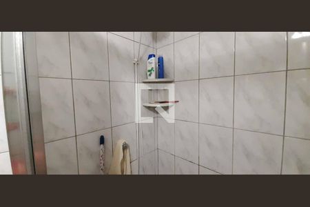 Casa à venda com 102m², 2 quartos e 1 vaga Casa à venda com 102m², 2 quartos e 1 vagaBanheiro da Suíte