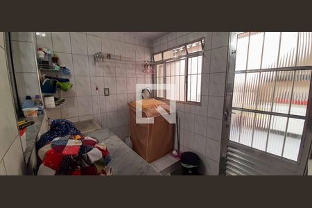 Casa à venda com 102m², 2 quartos e 1 vaga Casa à venda com 102m², 2 quartos e 1 vagaÁrea de Serviço