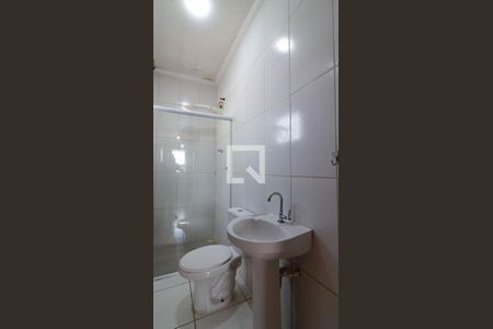 Casa para alugar com 142m², 2 quartos e 1 vaga Casa para alugar com 142m², 2 quartos e 1 vagaBanheiro