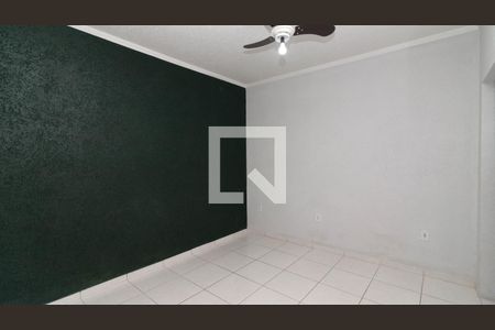 Casa para alugar com 142m², 2 quartos e 1 vaga Casa para alugar com 142m², 2 quartos e 1 vagaSuíte