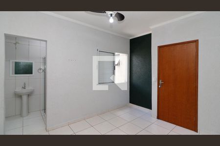 Casa para alugar com 142m², 2 quartos e 1 vaga Casa para alugar com 142m², 2 quartos e 1 vagaSuíte