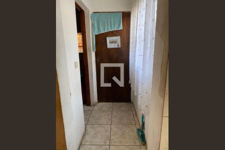 Casa à venda com 200m², 4 quartos e 2 vagas Casa à venda com 200m², 4 quartos e 2 vagasFoto 19