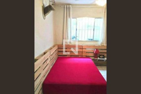 Casa à venda com 200m², 4 quartos e 2 vagas Casa à venda com 200m², 4 quartos e 2 vagasFoto 26