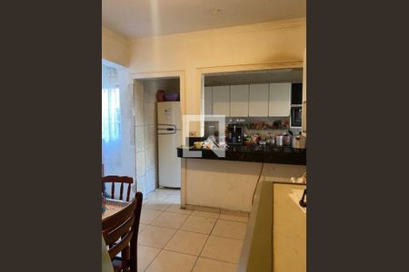 Casa à venda com 200m², 4 quartos e 2 vagas Casa à venda com 200m², 4 quartos e 2 vagasFoto 20