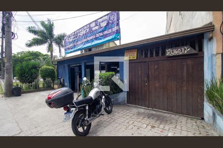 Casa à venda com 472m², 4 quartos e 3 vagasFachada da Casa