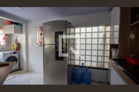 Casa à venda com 472m², 4 quartos e 3 vagasCozinha da Casa dos Fundos