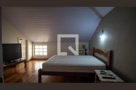 Casa à venda com 472m², 4 quartos e 3 vagasQuarto 1