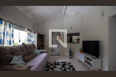 Casa à venda com 472m², 4 quartos e 3 vagasSala da Casa dos Fundos