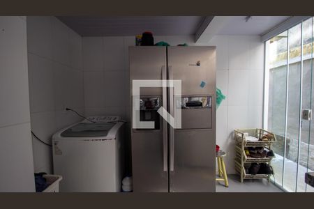 Casa à venda com 472m², 4 quartos e 3 vagasCozinha e Área de Serviço