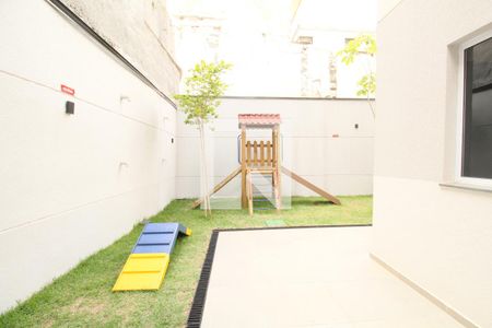 Apartamento à venda com 34m², 2 quartos e sem vagaÁrea comum - Playground