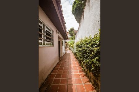 Casa à venda com 300m², 5 quartos e 1 vagaCorredor