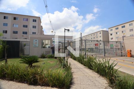 Apartamento para alugar com 42m², 2 quartos e 1 vagaFachada e portaria