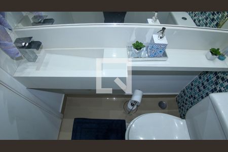 Apartamento à venda com 68m², 2 quartos e 1 vaga Apartamento à venda com 68m², 2 quartos e 1 vagaBanheiro 2